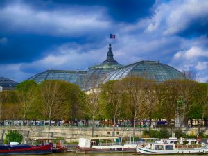 grand-palais-195324_1280