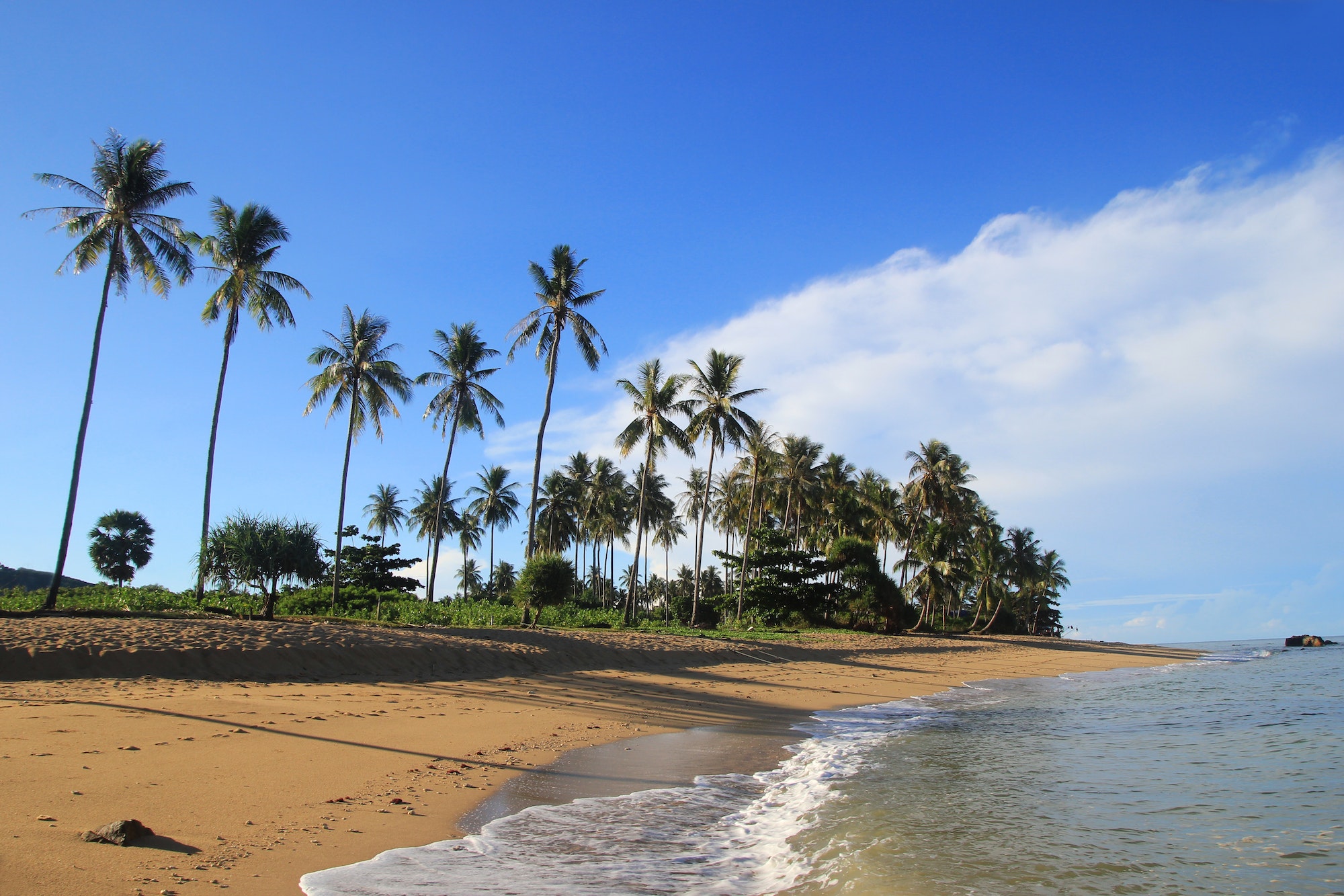 Plage paradisiaque sur l'île de Koh Lanta